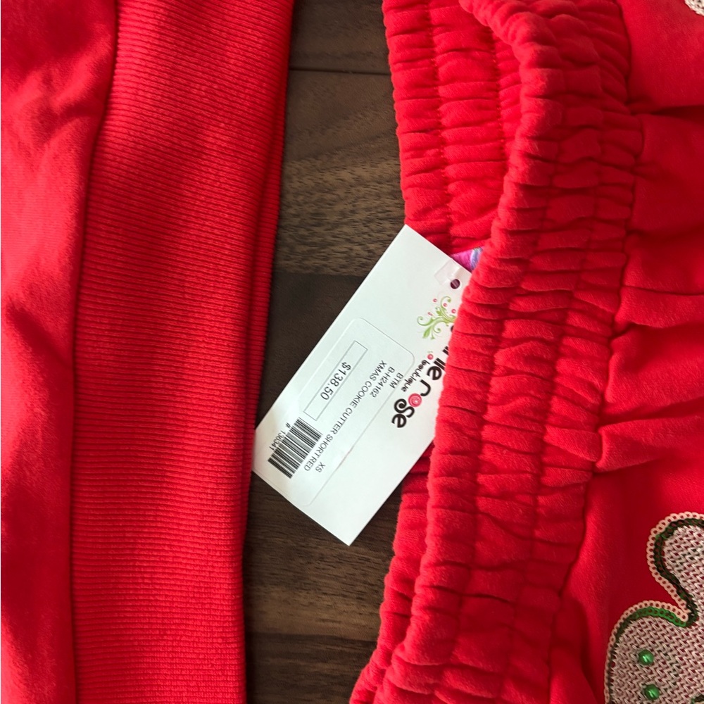 QUEEN OF SPARKLES Red Holiday Motif Sweatshirt and Shorts - Picture 3 of 3